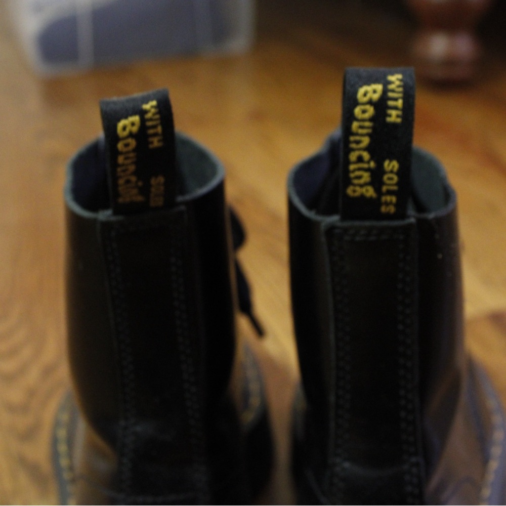 Dr. Martens Black Patent Molly Boots - Picture 4 of 12